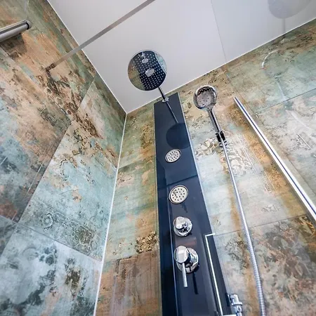 بوتيل 200 Qm Schwimmendes Penthouse Vieregge