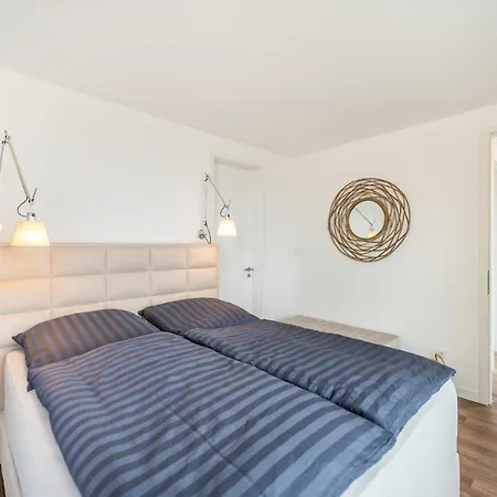 200 Qm Schwimmendes Penthouse * Vieregge