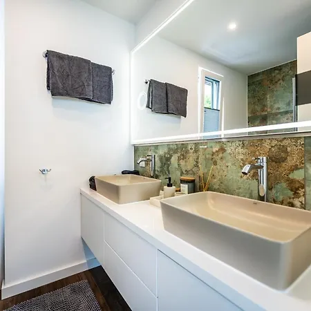 200 Qm Schwimmendes Penthouse Vieregge