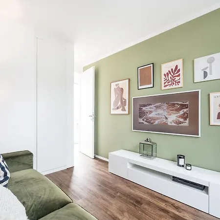 بوتيل 200 Qm Schwimmendes Penthouse Vieregge